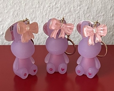 Essence EVERYBUNNY needs SOMEBUNNY Lipbalm Hop Into Happiness Schlüsselanhänger