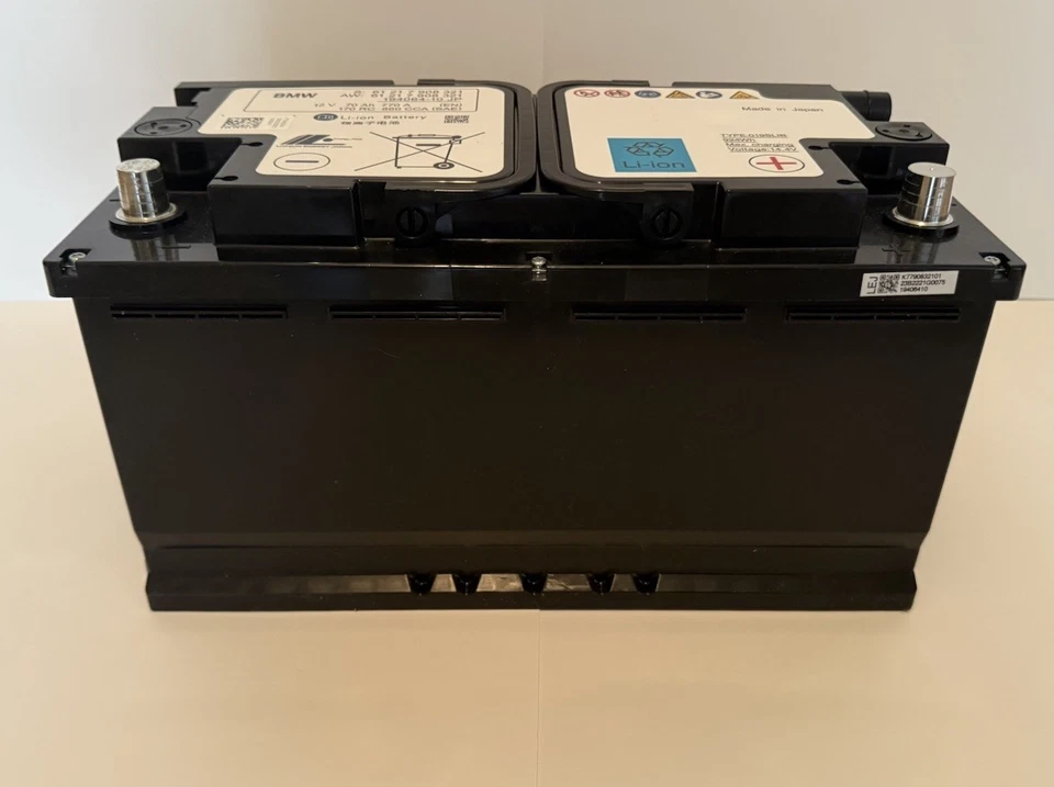 BMW M3 M4 M8 G80 G82 F92 2021 2022 2023 2024 BATERÍA DE IONES DE LITIO 70a OEM 7908325 Foto 3 de 4