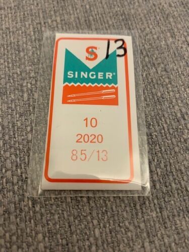 Brand New vintage Singer sewing machine needle *Free Post - Picture 1 of 1