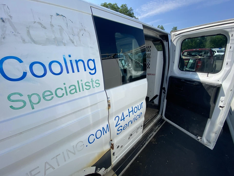 Used Rear Right Door Assembly Rear Side fits: 2015 Ford Transit 250 hinged low r Foto 2 de 4