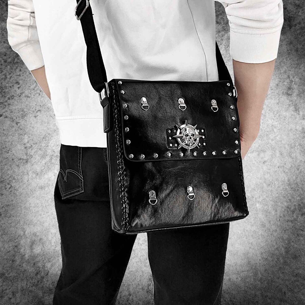 Steampunk Gothic Crossbody Bag Black Leather Handbag Big Skull Shoulder Bag Mens Steampunk Gothic Crossbody Bag Black Leather Handbag Big Skull Shoulder Bag Mens