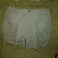 Carhartt Mens Shorts Size 42 Cargo Pocket Tan Biege 6 Pockets Very Nice Every