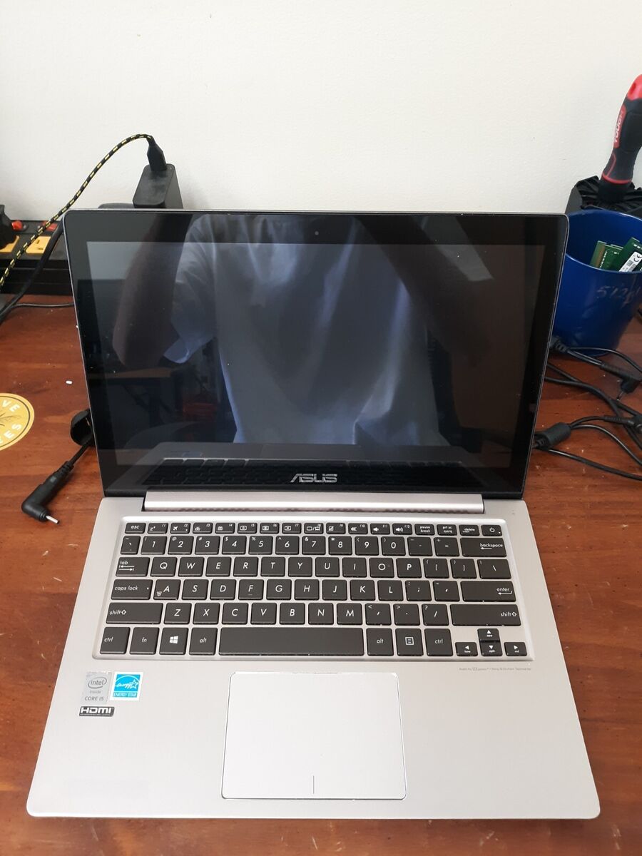 ASUS ZenBook UX303L INTEL I7-5500U@2.40GHz 8GB RAM NO DRIVES PARTS 5347 ASUS ZenBook UX303L INTEL I7-5500U@2.40GHz 8GB RAM NO DRIVES PARTS 5347