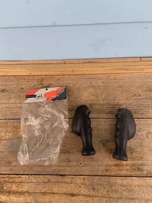 Pyramid ATB Alloy Long Bar Ends – 15.5mm – Noir – Vintage – NOS (neuf)