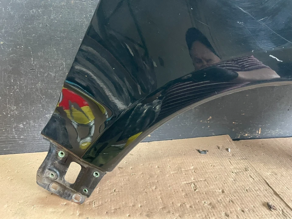 Guardabarros lateral derecho del pasajero Porsche Cayenne 2008 a 2010 N5609 Foto 3 de 4