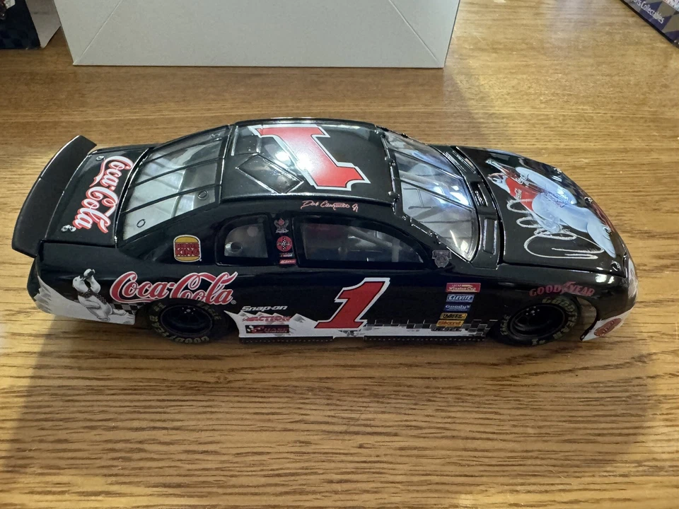 Acción 1/24 Dale Earnhardt Jr #1 Coca-Cola Chevy Monte Carlo 1998 autografiado Foto 3 de 4