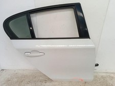 Porte arrière et accessoires BMW SERIE 1