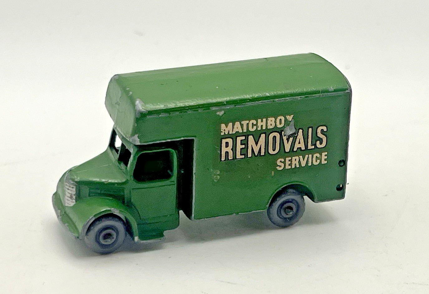 Matchbox 17a, Bedford Removals Van - Free Price Guide & Review