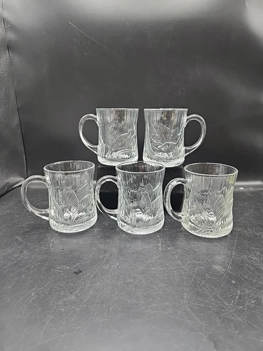 Vintage Arcoroc Canterbury Crocus Glass Coffee Mug Set of 5 Tea Cups France