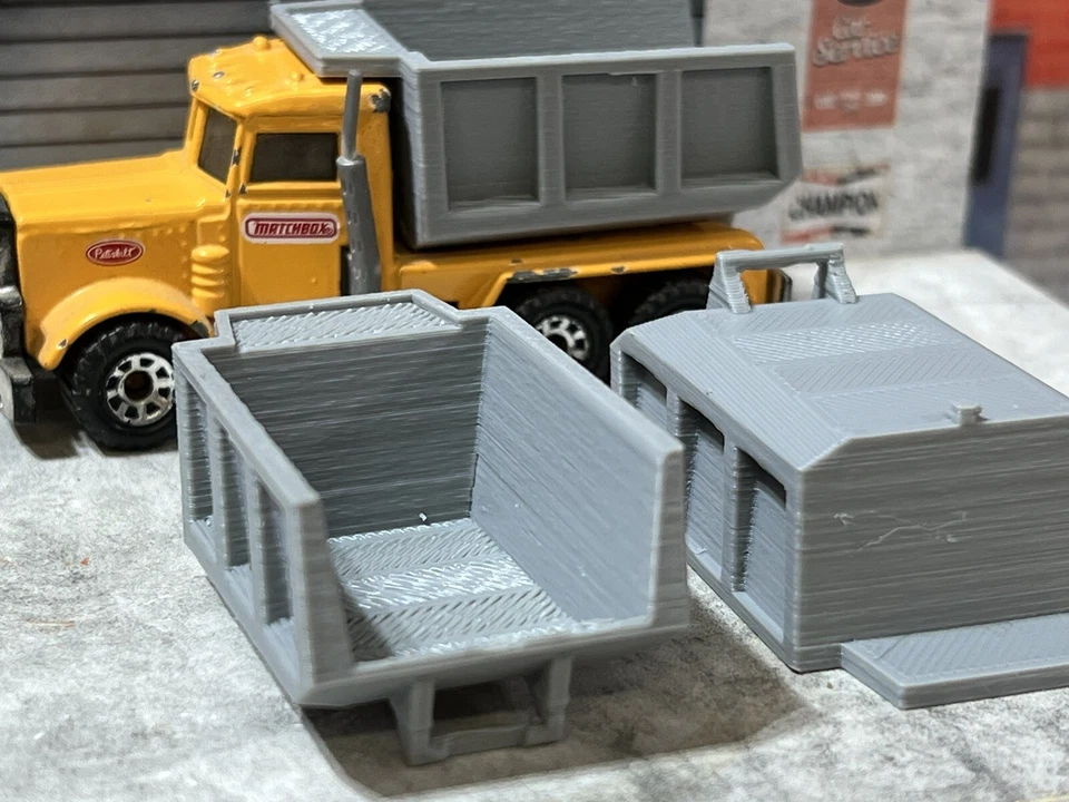 Matchbox Superfast No. 19 Peterbilt Quarry Dump Truck 2 beds - Image 2 of 4