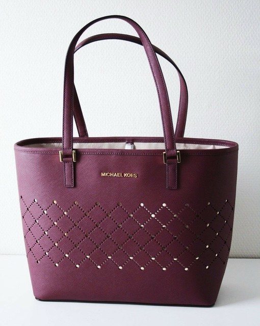 sac a main violet prune
