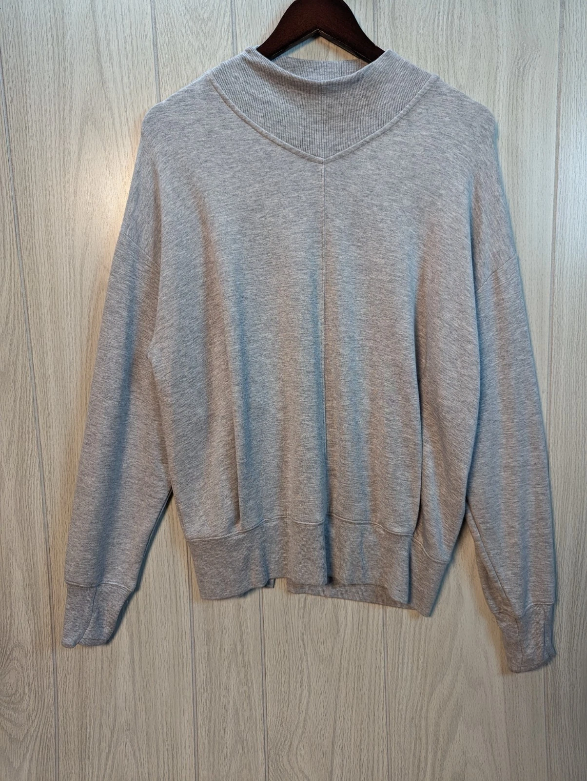 Athleta Sweatshirt Gray Long Sleeve Mock Neck Women's Size Medium Casual