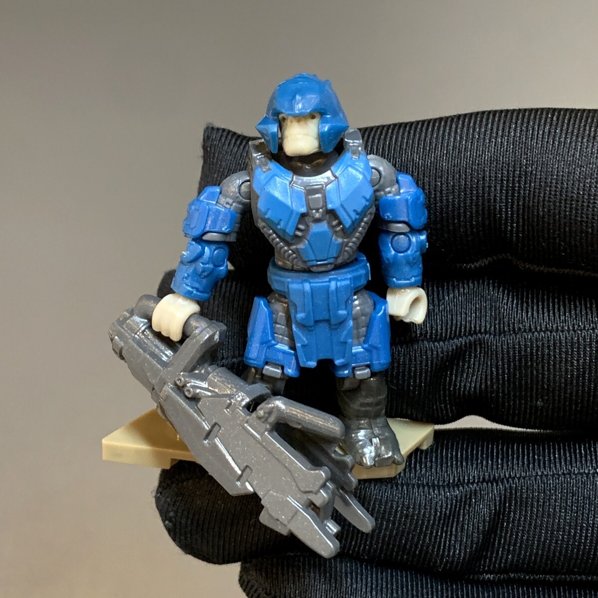 Picture 3 of 10
