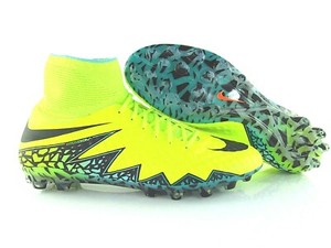 nike hypervenom phantom 2