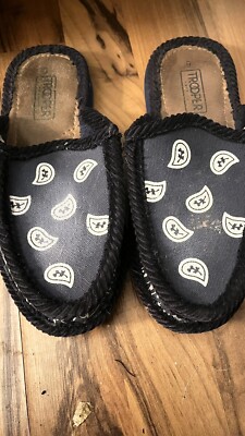 TROOPER AMERICA MENS CASUAL LEATHER TOP PAISLEY BANDANA SLIPPERS SANDALS  SLIDES - Main Image