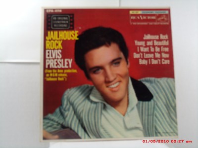 ELVIS PRESLEY -(45 E.P. W/COVER)- JAILHOUSE ROCK - RCA  EPA - 4114 - 1957