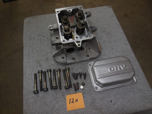 COMPLETE BRIGGS AND STRATTON HEAD 796183 WITH COVER AND BOLTS