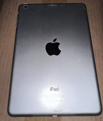 Apple iPad mini 1st Gen. 16GB, Wi-Fi, 7.9in - White & Silver LOCKED