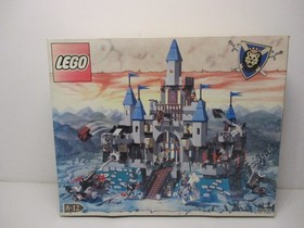 (AH 3) LEGO 6098 King Leo's Castle KNIGHT'S CASTLE with original box and...