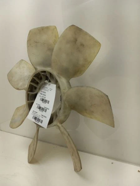 90-00 LEXUS LS400 4,0 L TRACCIÓN TRASERA EN LA PALA DEL VENTILADOR DEL RADIADOR Foto 3 de 4