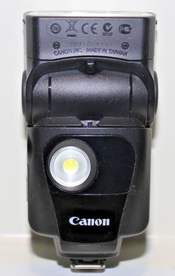 Canon Speedlite 320EX Flash for Canon SLR Cameras - NEEDS REPAIR  WORKS SOMETIME
