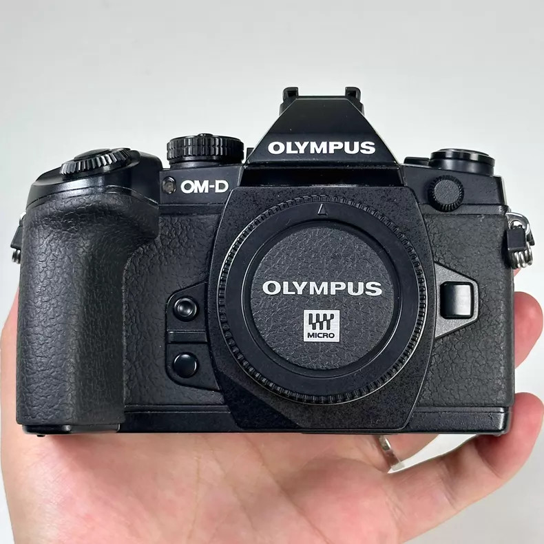 Olympus OM-D E-M1 vintage camera equipment - eBay listing photo 2