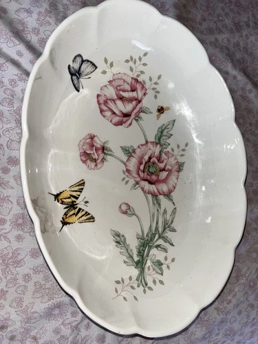 Lenox Butterfly Meadow Scalloped Oval Baker 13in P