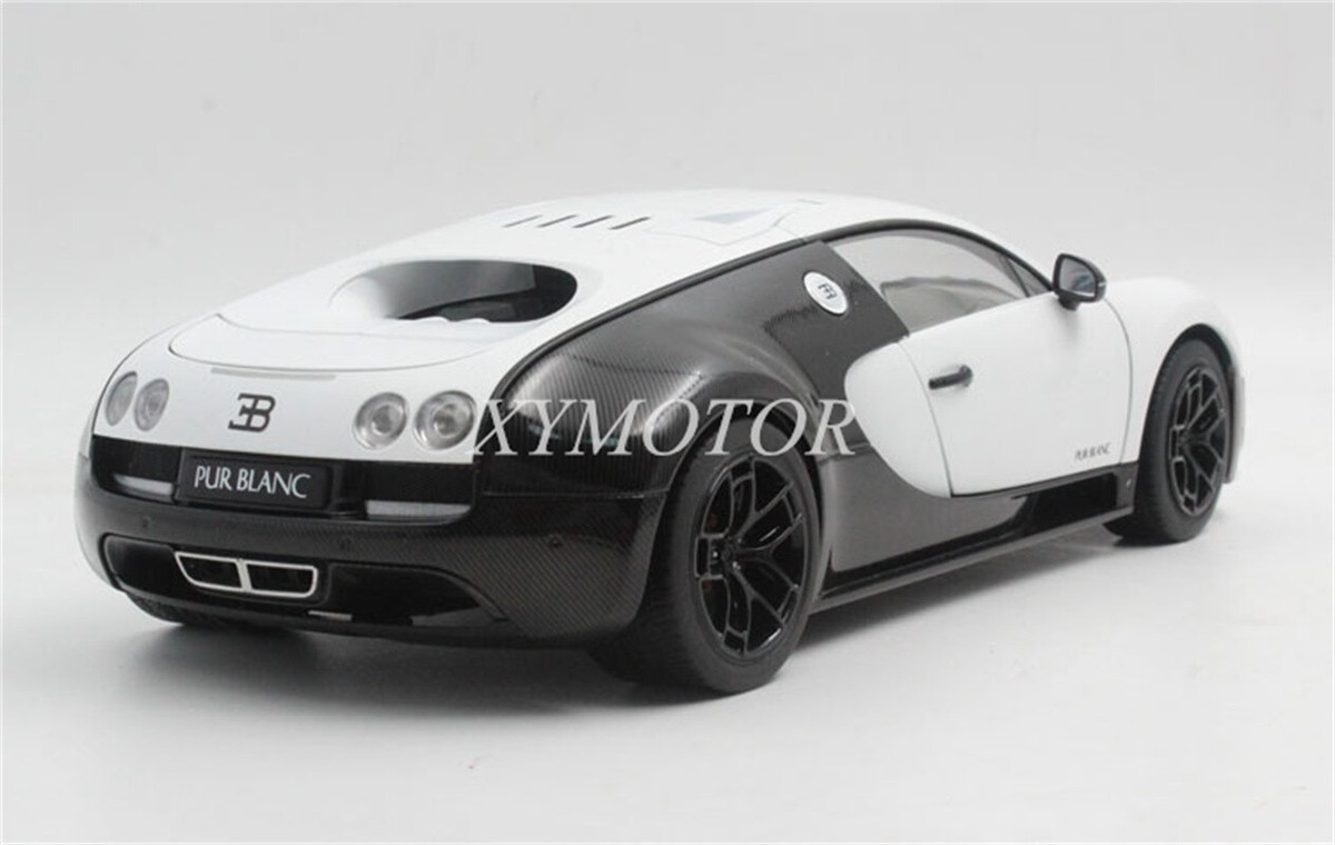 Bugatti Veyron 1/18スケルモデルミニカー AUTOart 1:18 Bugatti VEYRON SUPER SPORT Diecast Model Car Gift