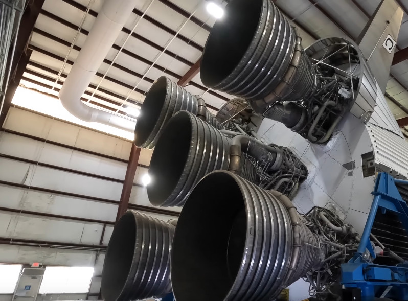 NASA Apollo mission Boeing Saturn V rocket space shuttle bolt FLOWN IN SPACE