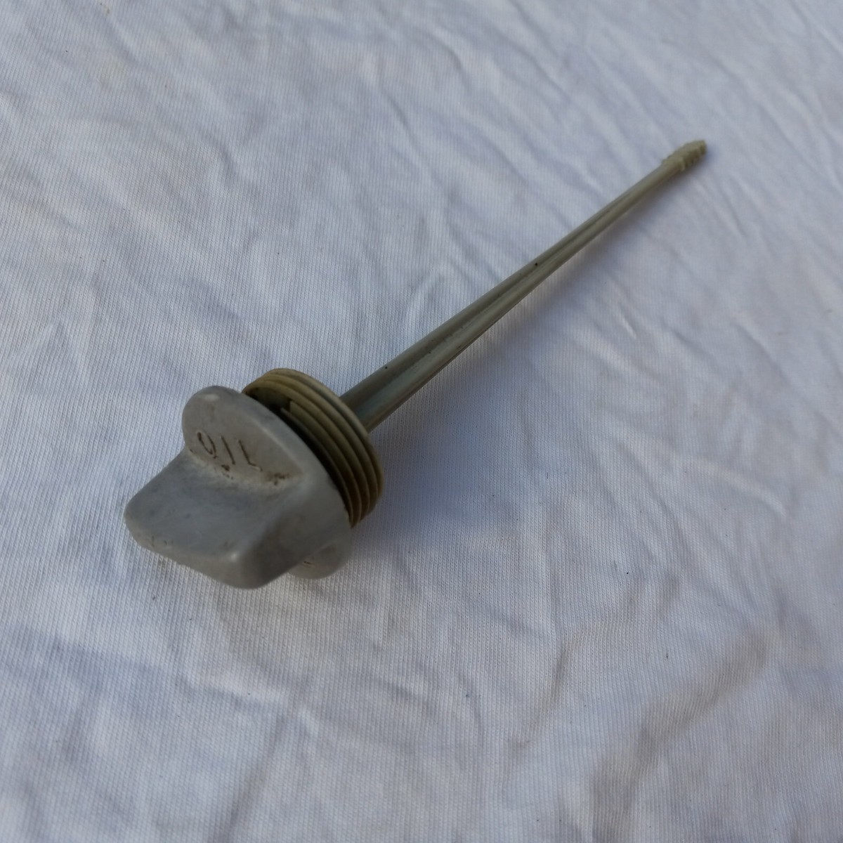 15620-ZE6-810 Used Genuine Honda DIPSTICK, OIL for HRB215 mowers