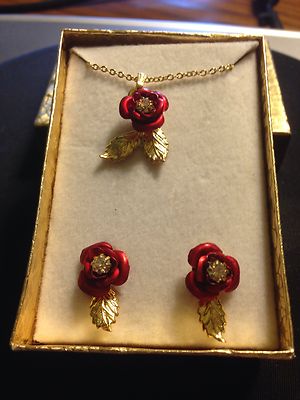 Red Rose Gold 9'' Necklace & Earring Set