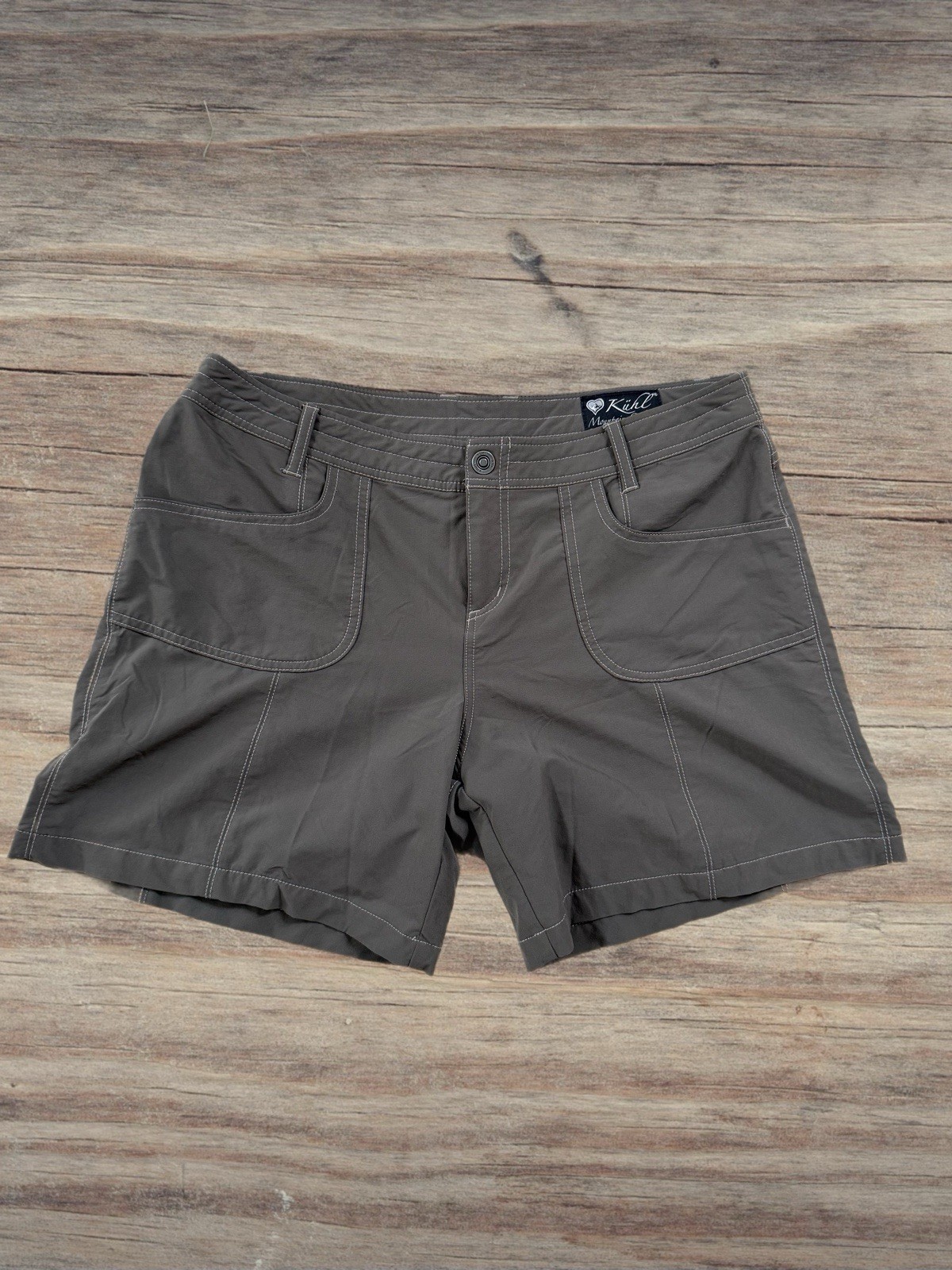 Kuhl Women’s Utility Shorts Gray Size 14 Pockets Flat Front Button Zipper