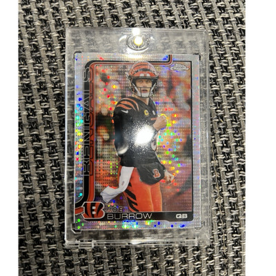 Topps Chrome NFL Card Joe Burrow Cincinnati Bengals Pulsar Refractor 