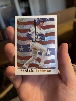 2025 Topps Archives Freddie Freeman #95C-8 HoloFoil 95 Cyber Stats