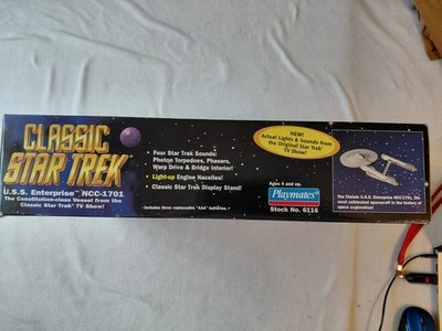 Playmates Toys Classic Star Trek U.S.S. Enterprise Vehicle Action