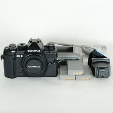 Olympus OM-D E-M5 Mark III Body Used 3 Batteries Included From Japan