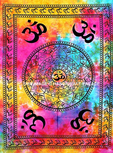 Indian Tie Dye Om Chakra Tapestry Wall Hanging Table Throw Hippie Gypsy Decor - Picture 2 of 3