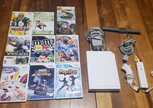 RlV-001(USA) Nintendo Wii Console Bundle Lot , With 10 Games