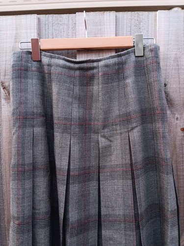 Vintage Fletcher Jones Check Wool Skirt - No Size Tag - Will fit Size 12 - Picture 2 of 7