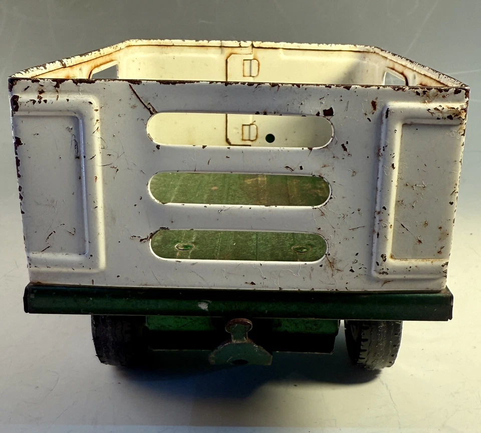 Caminhão de carroceria quadrada NYLINT FARMS Livestock Cattle Ford 150, verde escuro - Imagem 4 de 4