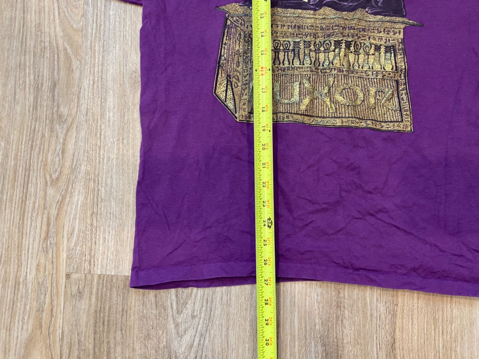 Vintage Pyramid Tag Egyptian Theme Luxor Short Sleeve… Gem