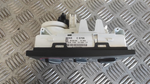 Commande chauffage climatisation manuelle - OPEL Meriva A I (1) - Réf : 93329466 - Picture 2 of 4