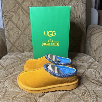 Ugg X Sesame Street Tasman Cookie Monster  Size 2