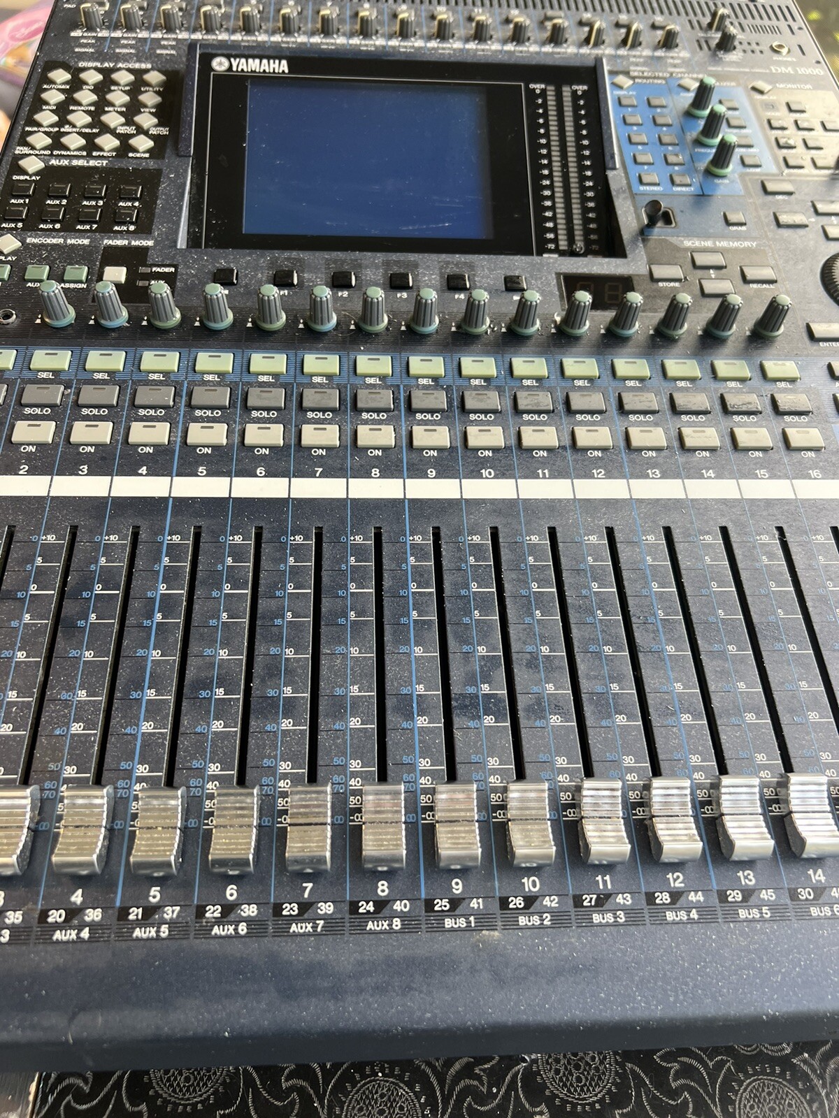 Yamaha DM1000 48Channel Digital Audio Mixer eBay