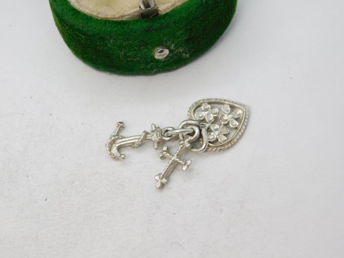 Ciondolo ciondolo in argento sterling fede, speranza, carità vintage c1970 - Foto 2 di 3