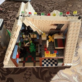 LEGO 10229 Winter Village Cottage Creator Expert Complete Set 1490 pcs RETIRED!!