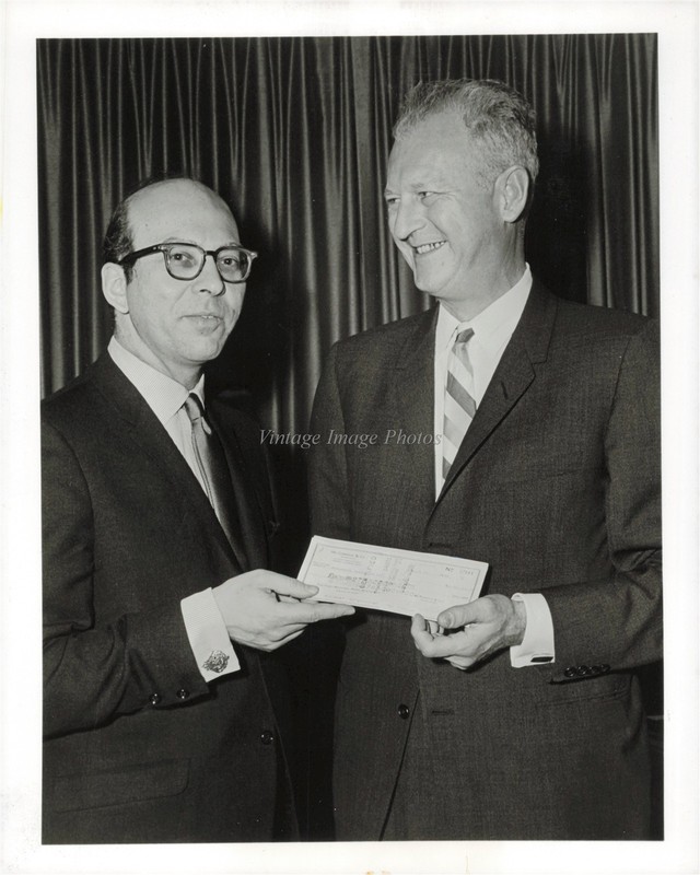 1968 Chicago Robert Sheridan Bertel Monquist Business Transaction Photo 8X10
