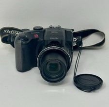 Fujifilm FinePix S602 Zoom Digital Camera 6x Optical Zoom 3.1MP Video Recording