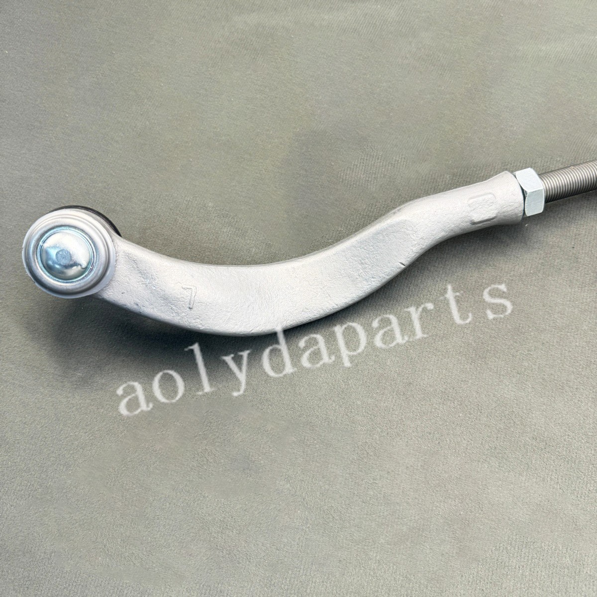 Left Outer Tie Rod Ball Joint for Maserati Levante (2019+) 673007161 673007164
