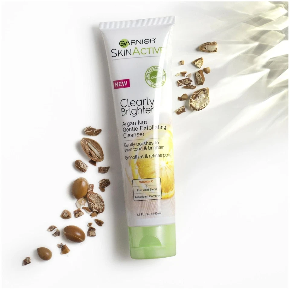 Garnier SkinActive Argan Nut Face Scrub with Vitamin C, 4.7 Fl Oz - Image 2 of 4